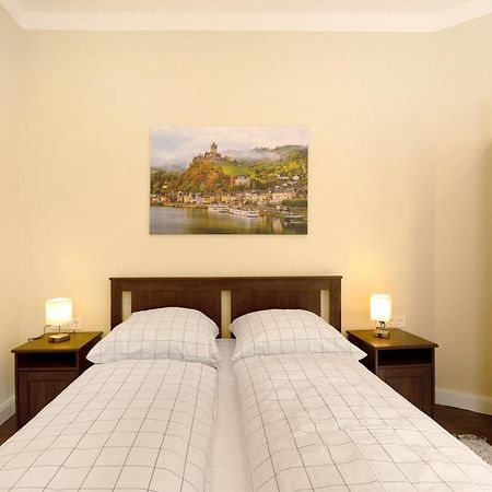 Alte Stadtvilla Am Weinberg 4 Трабен-Трарбах Екстериор снимка