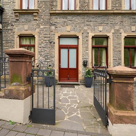 Alte Stadtvilla Am Weinberg 4 Трабен-Трарбах Екстериор снимка