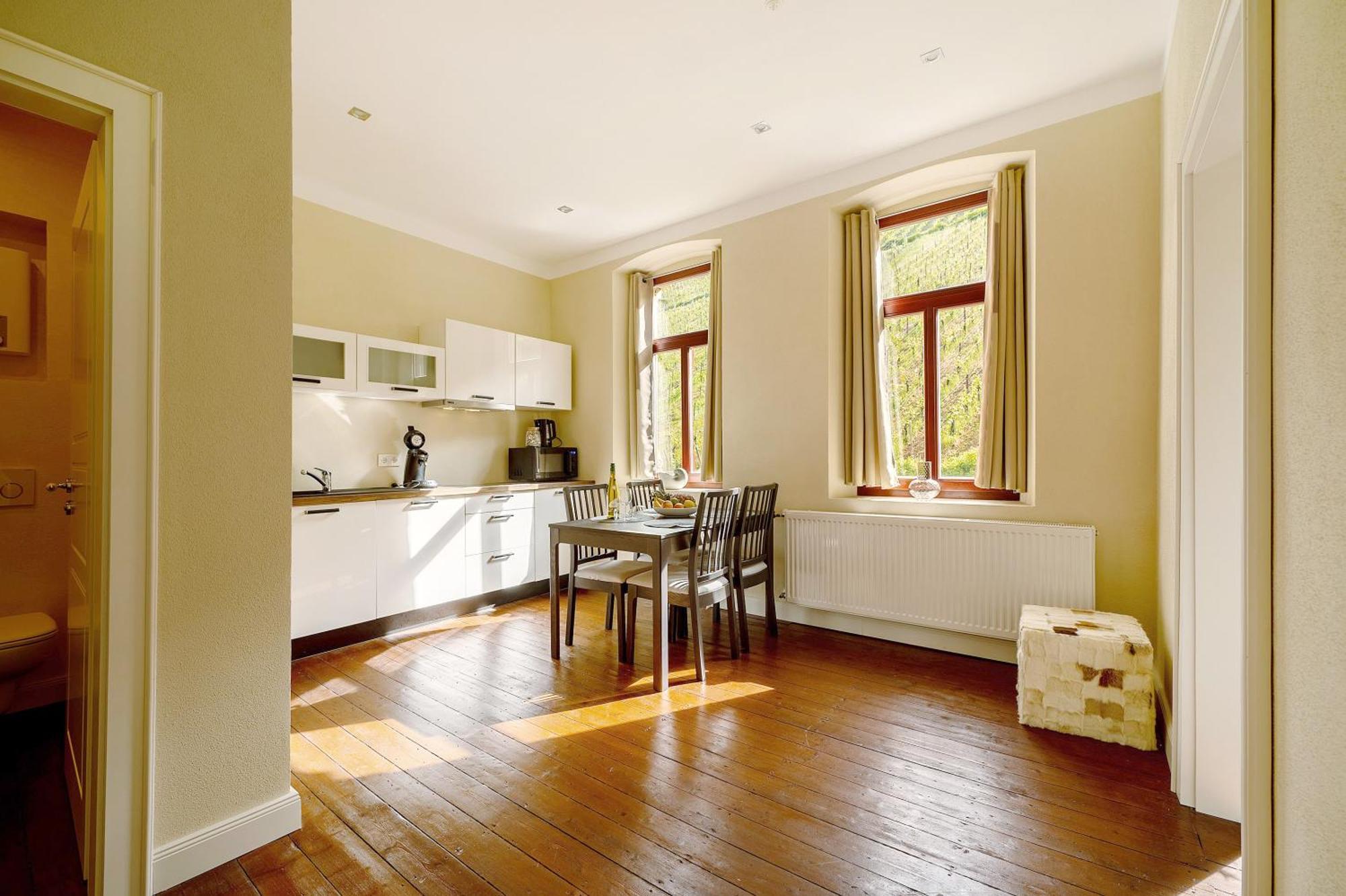 Alte Stadtvilla Am Weinberg 4 Трабен-Трарбах Екстериор снимка